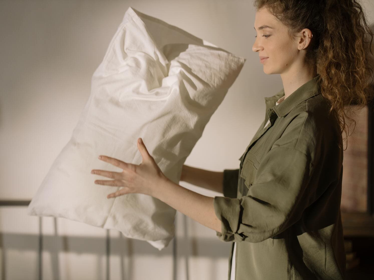 Enhancing Household Cleanliness and Garden Maintenance with Professional Laundry Services